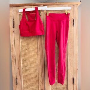 Fabletics Matching Set Red On the Go Sports Bra Small Leggings Motion 365 XS